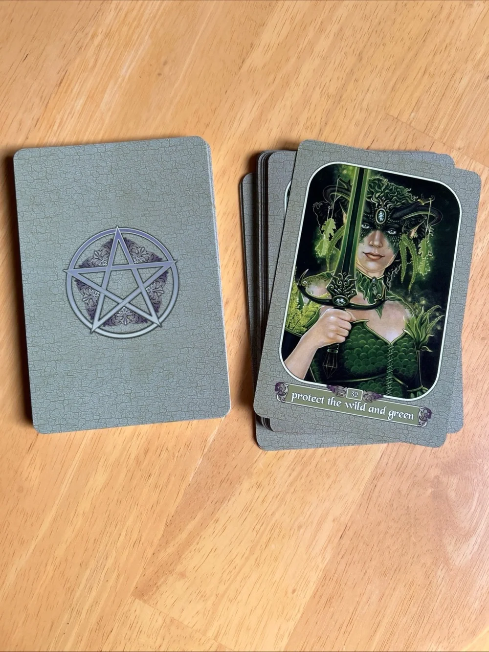 Messenger Oracle Cards - Picture 3 of 4